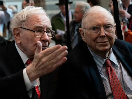 With Warren Buffett, Charlie Munger built Berkshire Hathaway into a multibillion-dollar behemoth