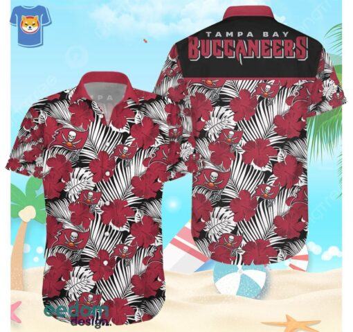 Tampa Bay Buccaneers Beach Shirt Men And Women Gift Hawaiian Shirt