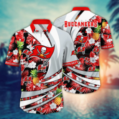 Tampa Bay Buccaneers NFL Hawaiian Shirt floral summer Vintage