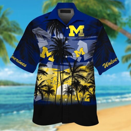 Michigan Wolverines Hawaiian Short Sleeve Button Up Tropical Shirt