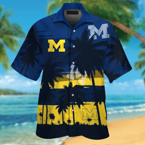 Michigan Wolverines Short Sleeve Button Up Tropical Hawaiian Shirt VER014