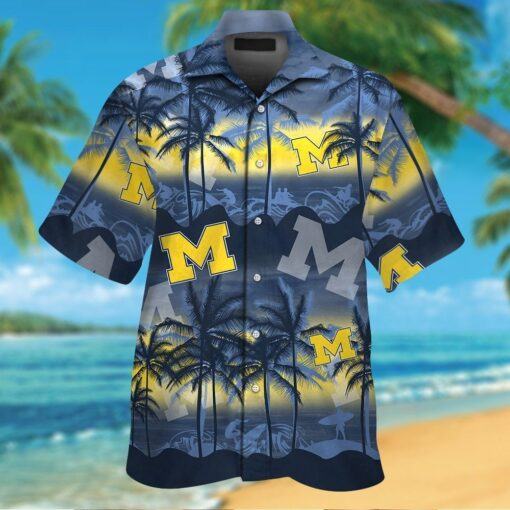 Michigan Wolverines Short Sleeve Button Up Tropical Hawaiian Shirt VER023