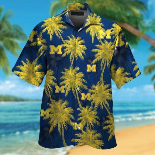 Michigan Wolverines Short Sleeve Button Up Tropical Hawaiian Shirt VER05