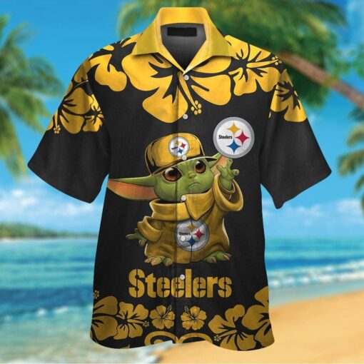 Pittsburg Steelers Baby Yoda Short Sleeve Button Up Tropical Hawaiian Shirt